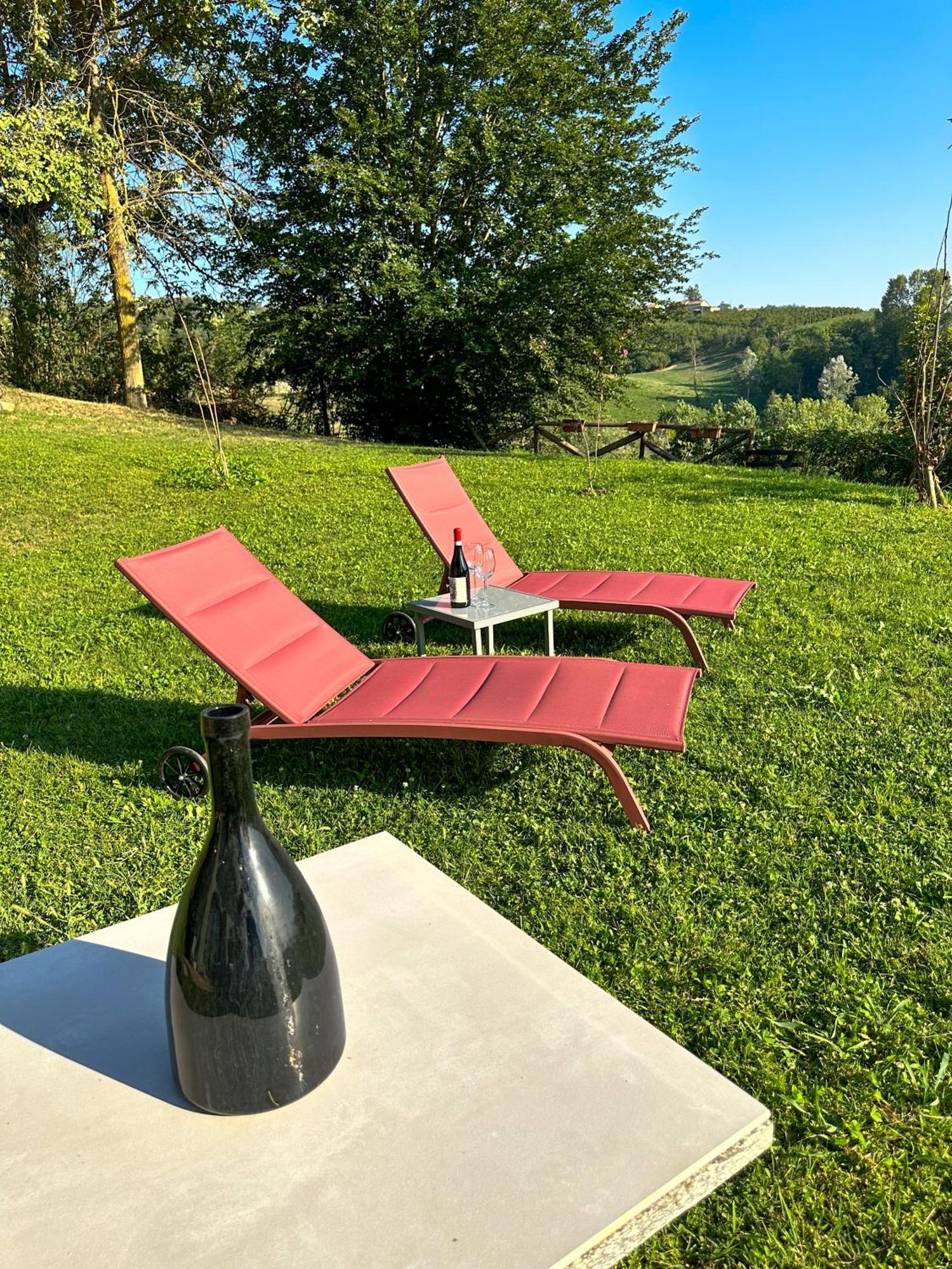 فيلا Just Langhe Casa Barolo نوفيلو المظهر الخارجي الصورة